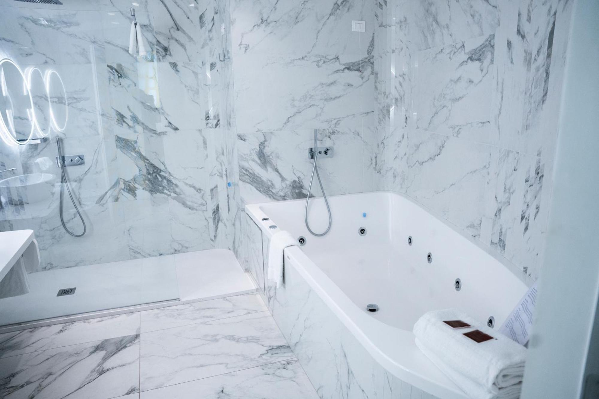 Soul Art Hotel Naples Luaran gambar